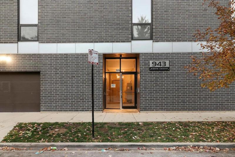 1BR Well-Decorated Apartment w Laundry - Crosby 209 - image 5