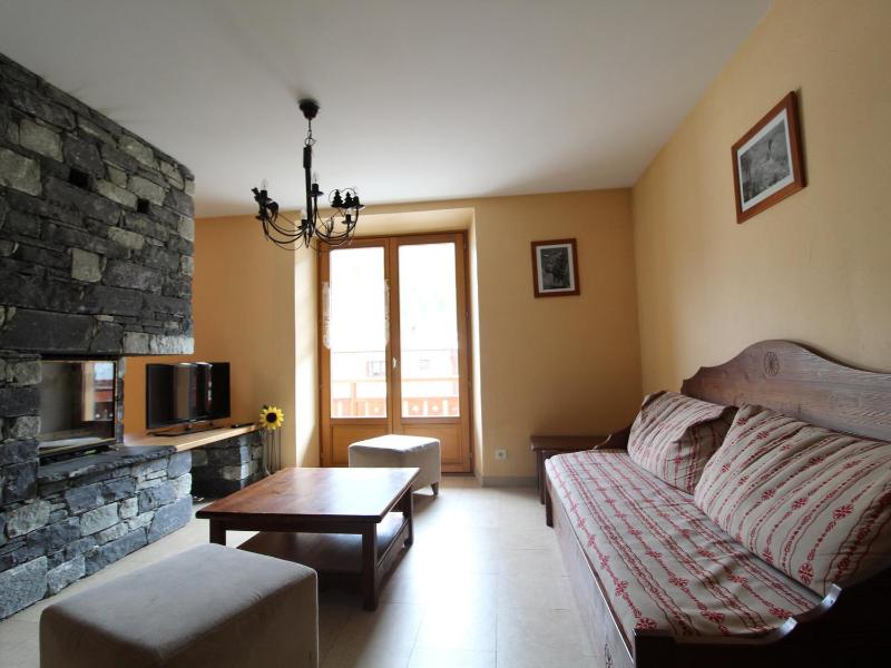 Spacieux duplex 10 pers à Lanslebourg avec cheminée, WIFI, 4 chambres - FR-1-508-43 Images