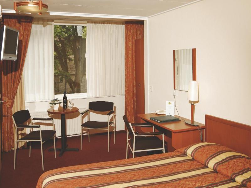 Comfort Room image 2