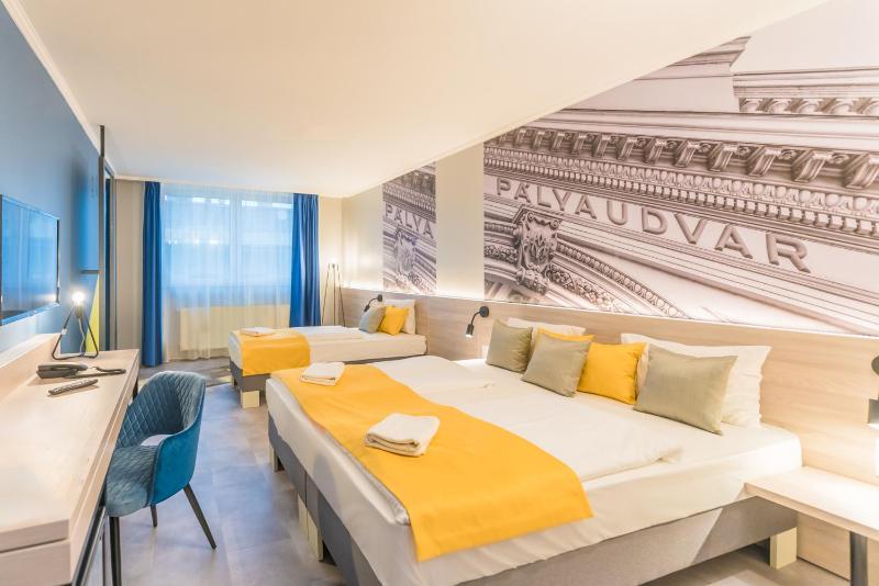 Comfort Triple Room image 3