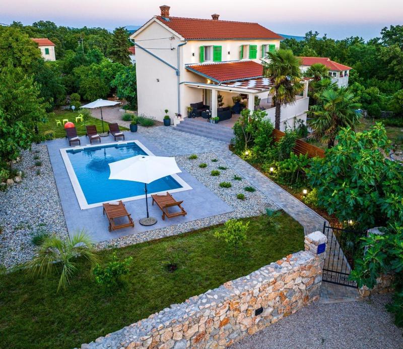 Villa Crassula with pool on island Krk - image 20