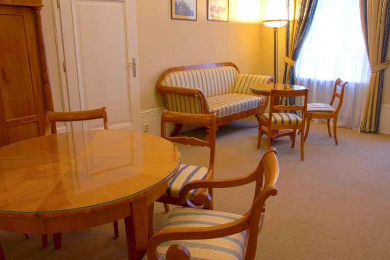 Historical Apartment image 4