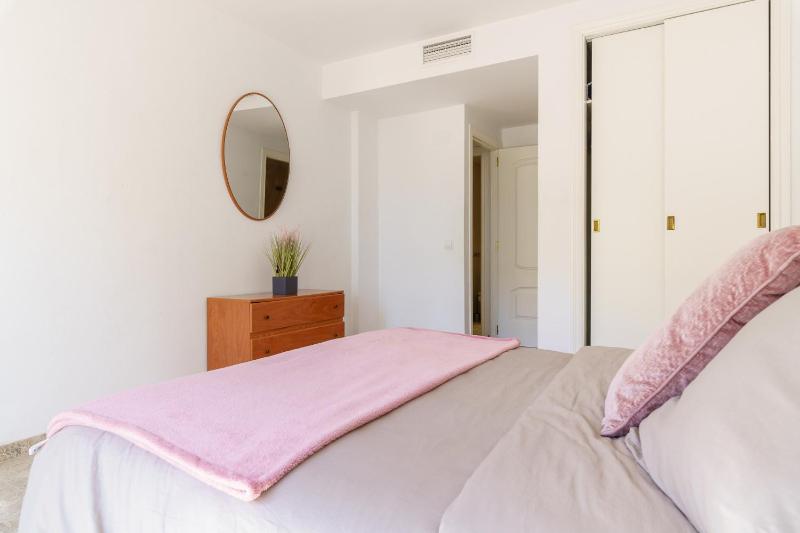 MalagaSuite Torremolinos Lovely & Comfy - image 3