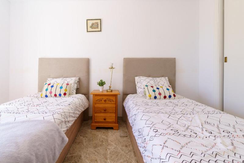 MalagaSuite Torremolinos Lovely & Comfy - image 11