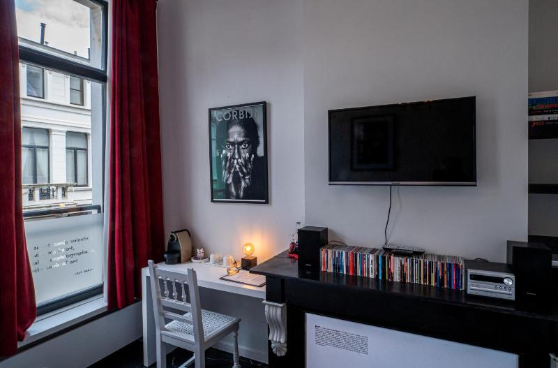 Double Room Jazz image 3