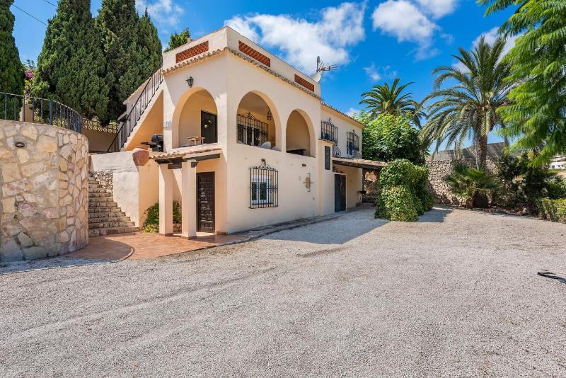 Villa Rodrigo - PlusHolidays - image 2