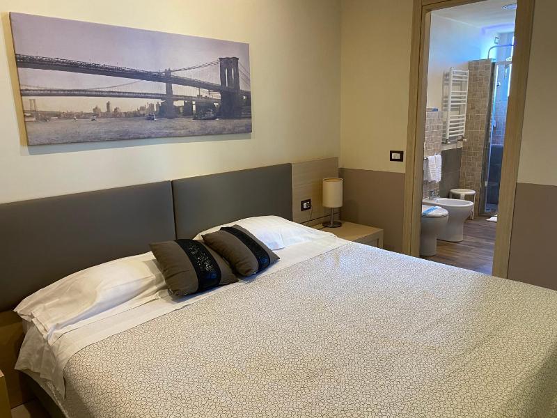 Superior Double or Twin Room image 2