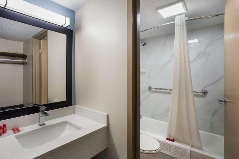 King Room with image 2