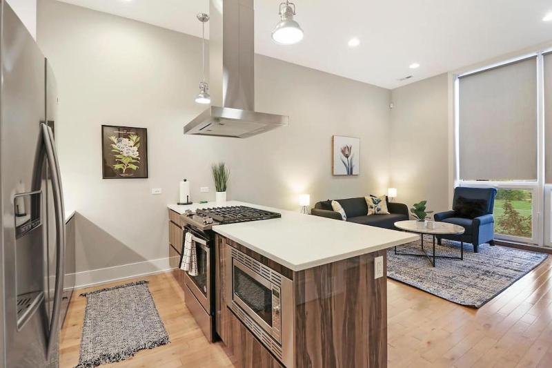 Modern 1BR Chicago Apartment - Crosby 204 - image 5