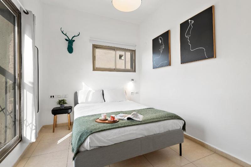 Design Apartments by the Beach in TLV - image 16