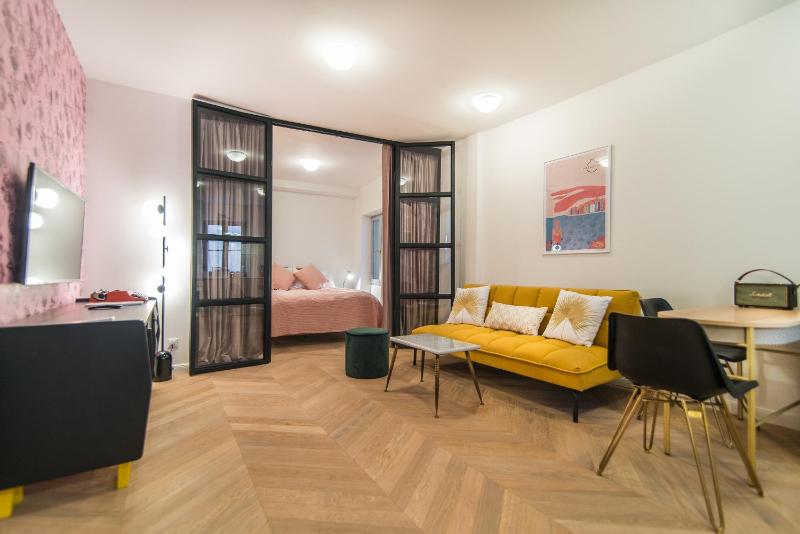 Deluxe Studio - Annex image 1