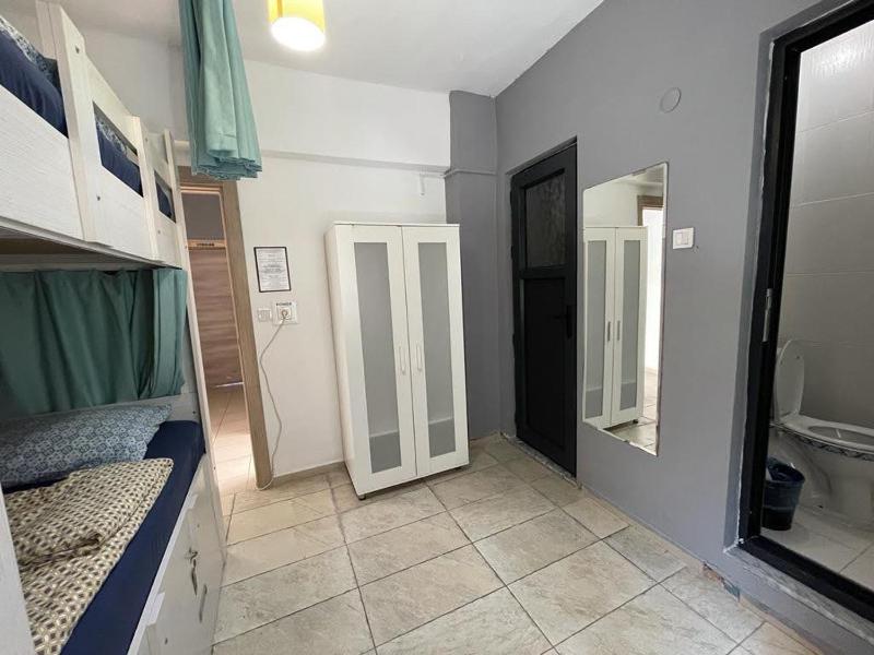 Single Bed in Mixed Dormitory Room image 2