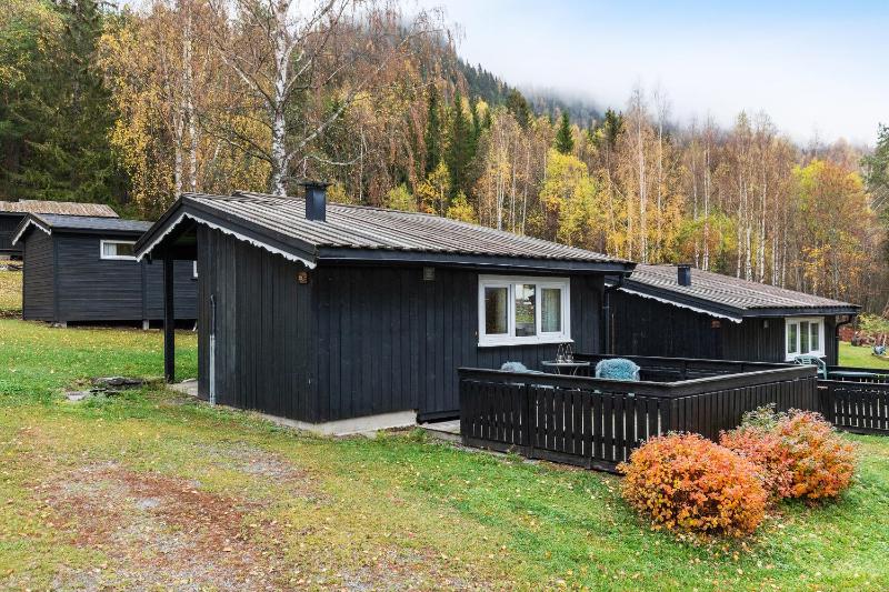 One-Bedroom Cottage image 3