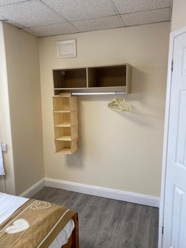 Double Room with Private Bathroom image 4