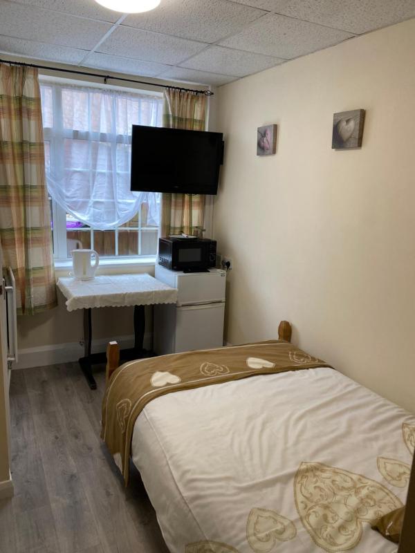 Clarendon Lodge - accommodation only - image 35