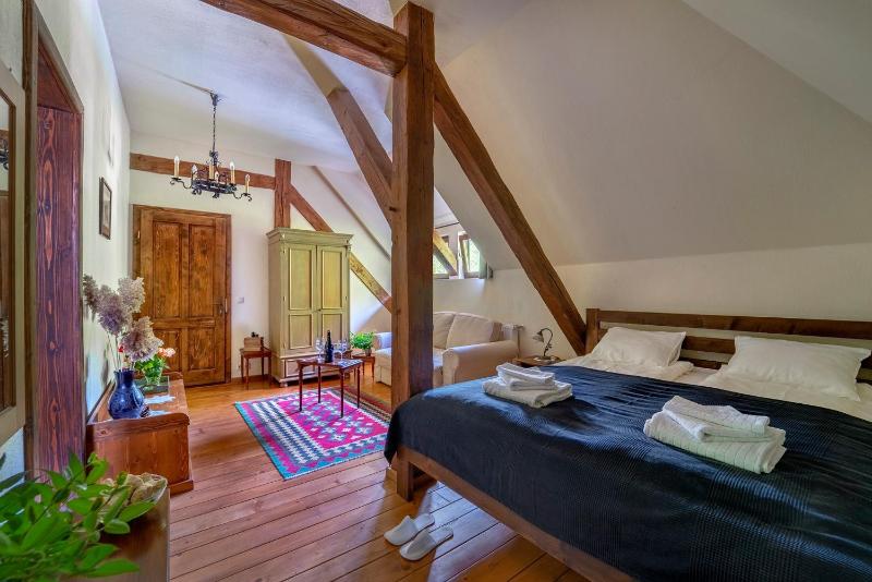 Deluxe Double Room image 1