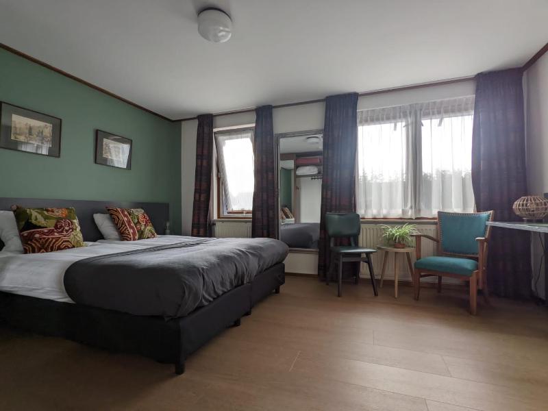Standard Double Room image 1