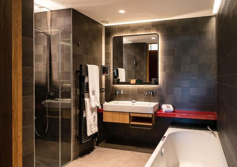 Junior Suite image 4