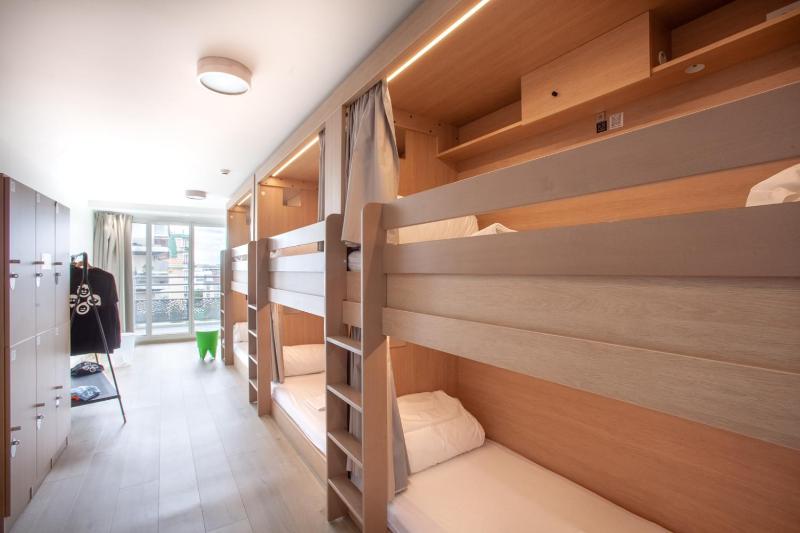 Bed in 6-Bed Mixed Dormitory Room image 1