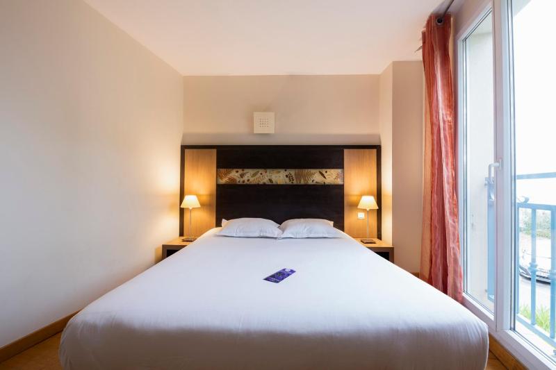 Two-Bedroom Villa image 2