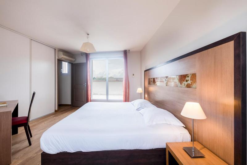 Three-Bedroom Villa image 4
