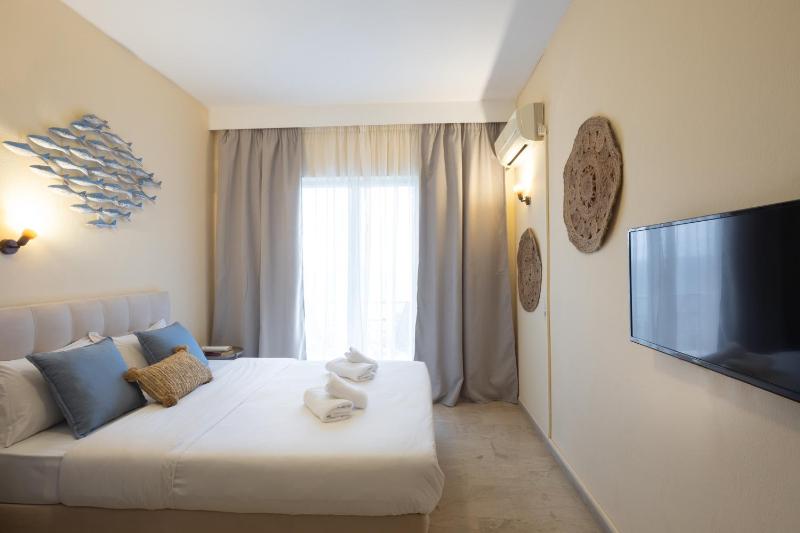 Family Room with Sea View image 3