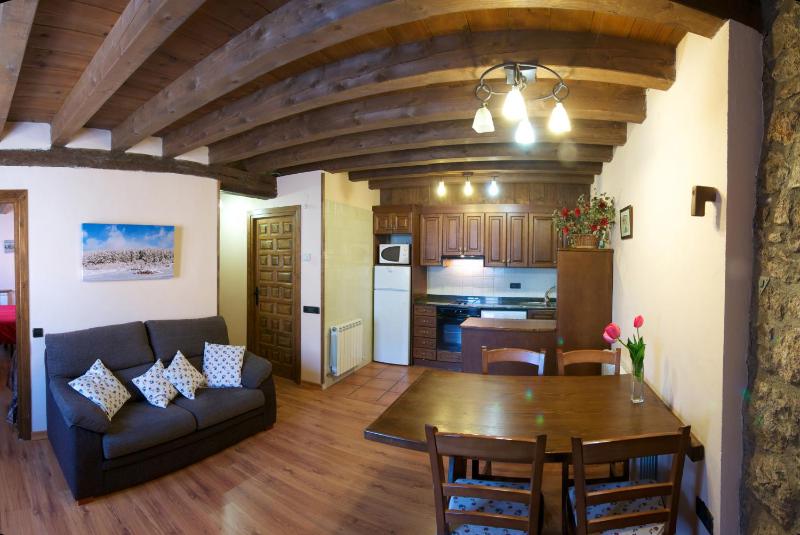 One-Bedroom Apartment image 1