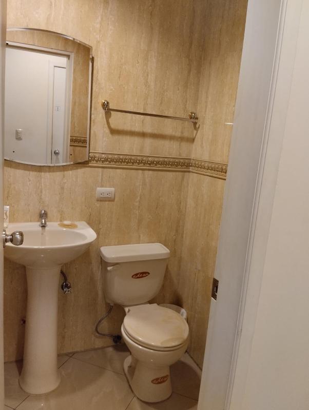 Hotel Jeshua Simmonds - image 6
