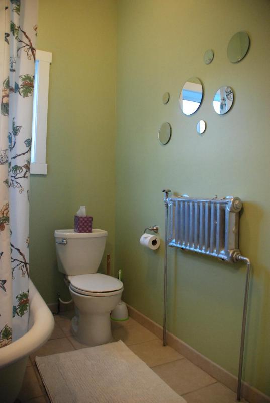 Studio 2 image 2