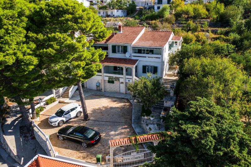 Apartments by the sea Zivogosce - Porat Makarska - 6899 - image 23