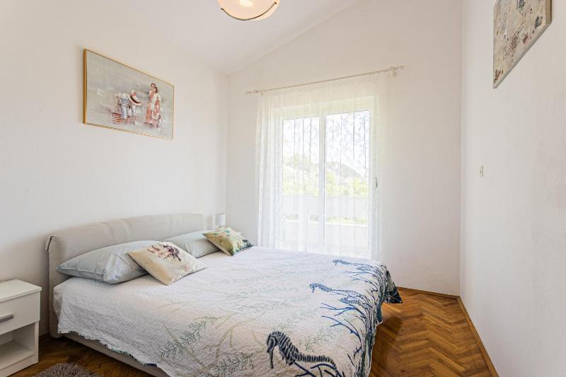 Apartments by the sea Zivogosce - Porat Makarska - 6899 - image 44