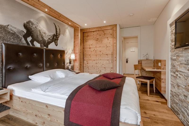 Superior Single Room image 3