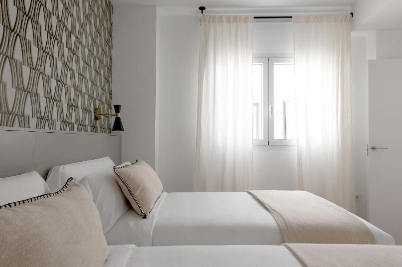 Tetuán 15 Boutique Apartments by Hommyhome - image 4