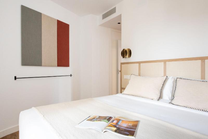 Tetuán 15 Boutique Apartments by Hommyhome - image 9