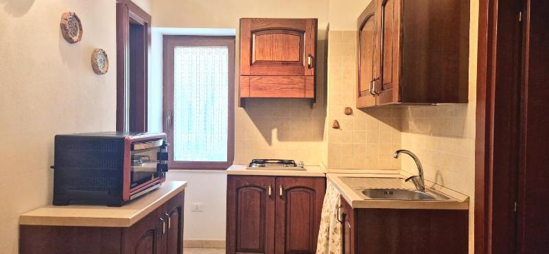 One-Bedroom Apartment image 3