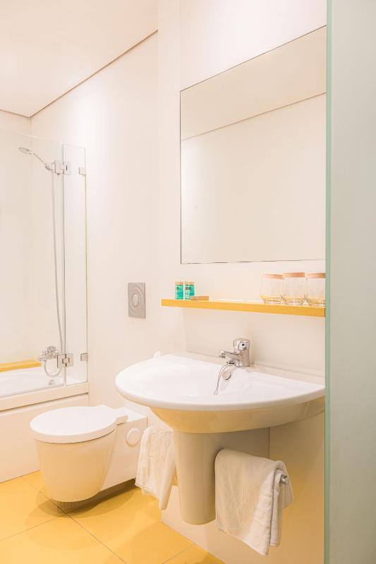 Superior Double or Twin Room image 2