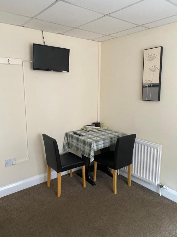 Clarendon Lodge - accommodation only - image 44