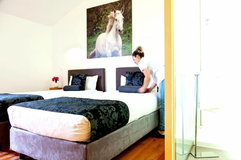 Double or Twin Room with Sea View image 4