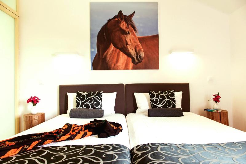 Double or Twin Room with Sea View image 3