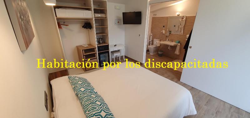 King Room - Disability Access image 1