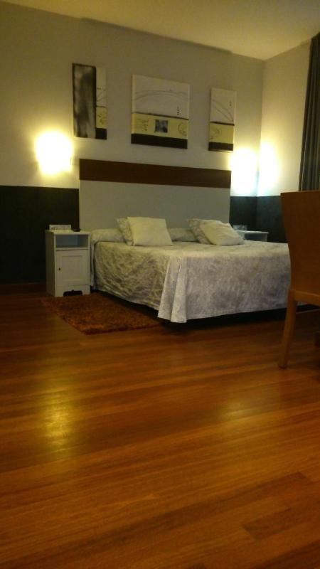 Quadruple Room image 4