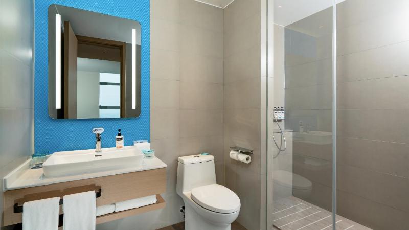 Standard Room image 2