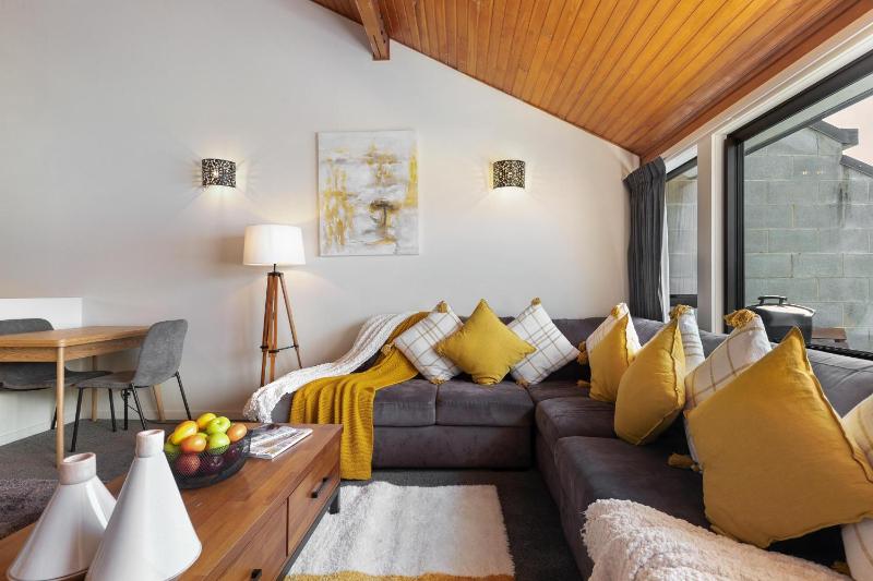 Distinctive Alpine Meadows - image 30