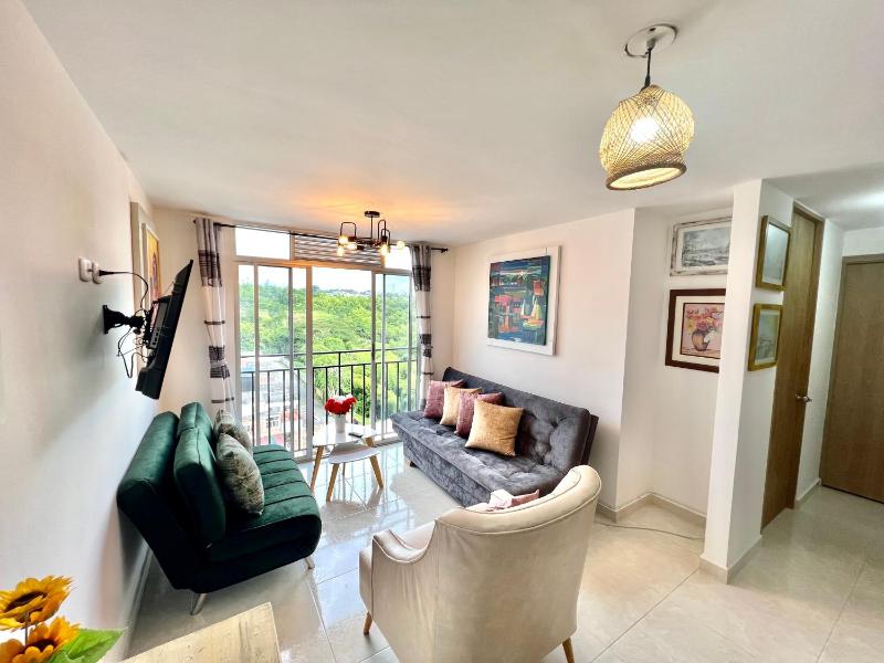 HERMOSO APTO CON VISTA a LAS MONTAÑAS DEL QUINDÍO CERCA de TODO - image 32