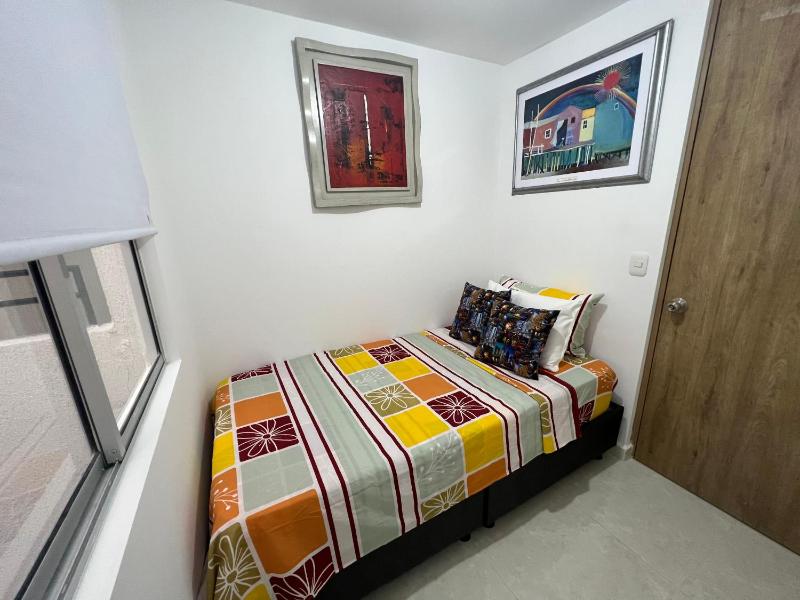 HERMOSO APTO CON VISTA a LAS MONTAÑAS DEL QUINDÍO CERCA de TODO - image 27