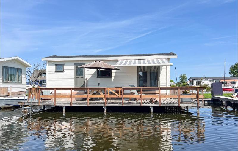Two-Bedroom Holiday Home image 1