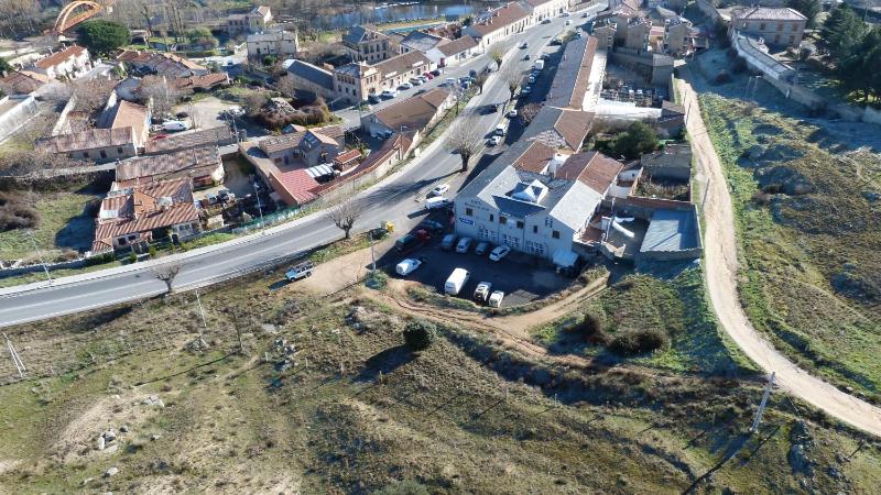 Standard Double Room image 3