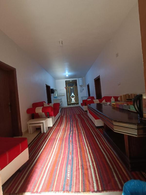 Happy Night Hostel - image 2