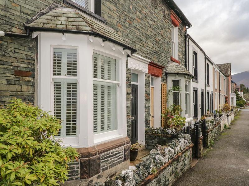 Derwent Cottage - image 1
