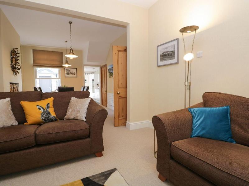 Derwent Cottage - image 13